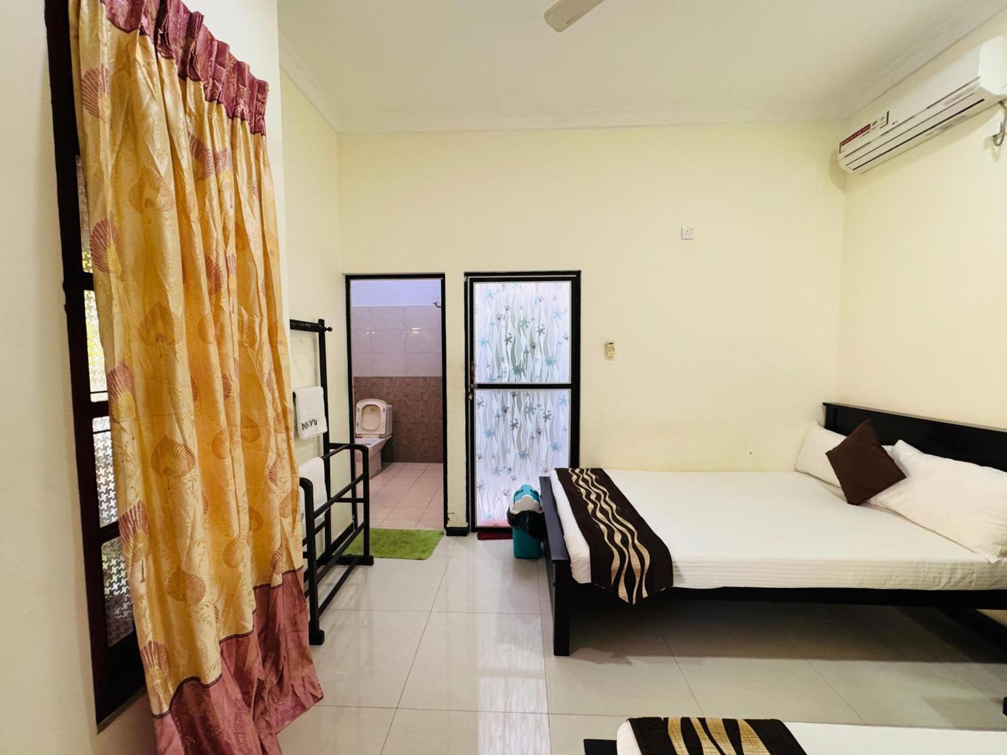Aa Inn Trincomalee Camera foto