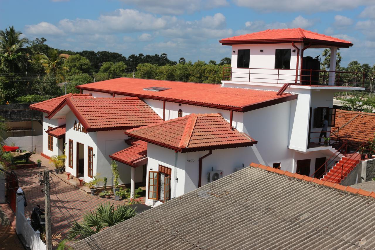 Aa Inn Trincomalee Esterno foto