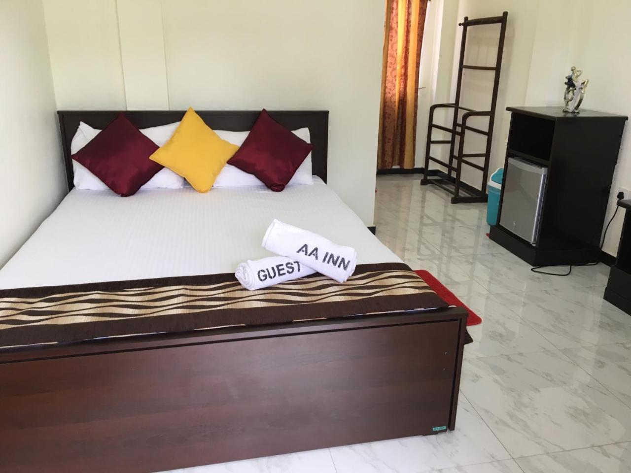 Aa Inn Trincomalee Esterno foto
