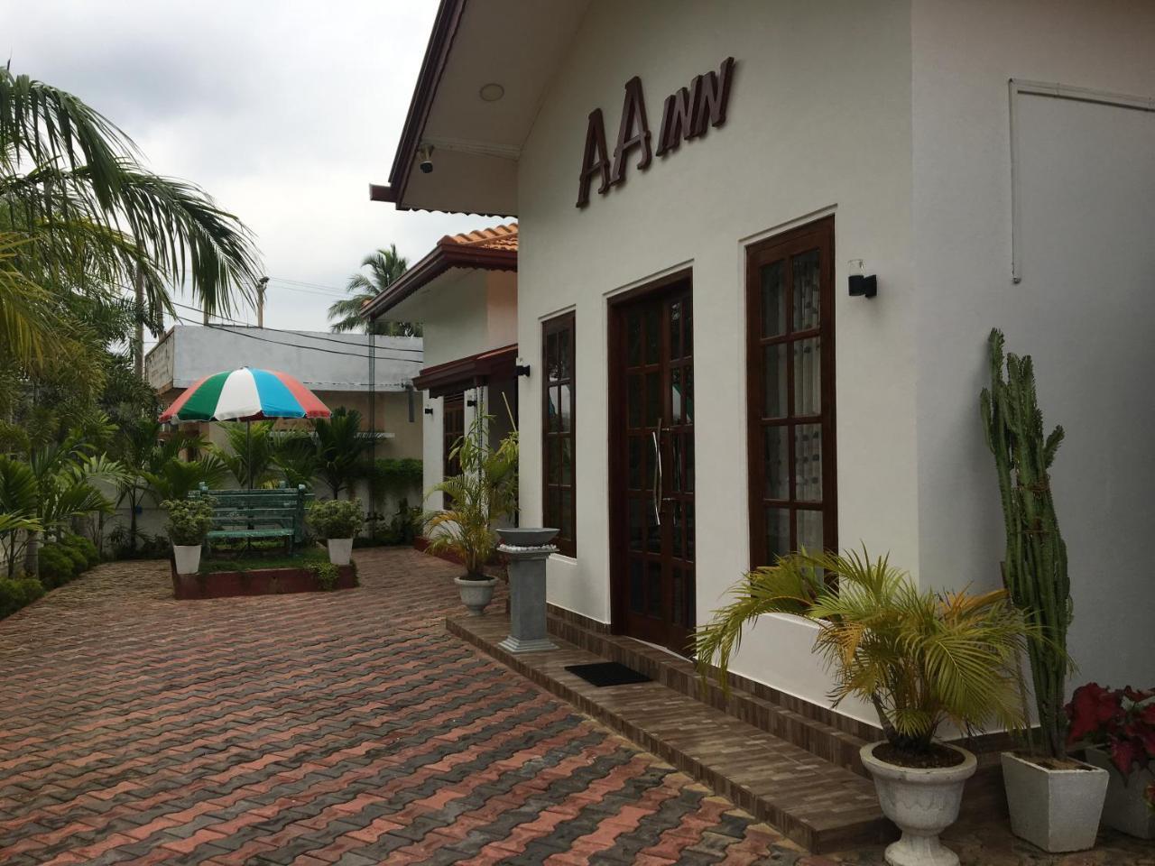 Aa Inn Trincomalee Esterno foto