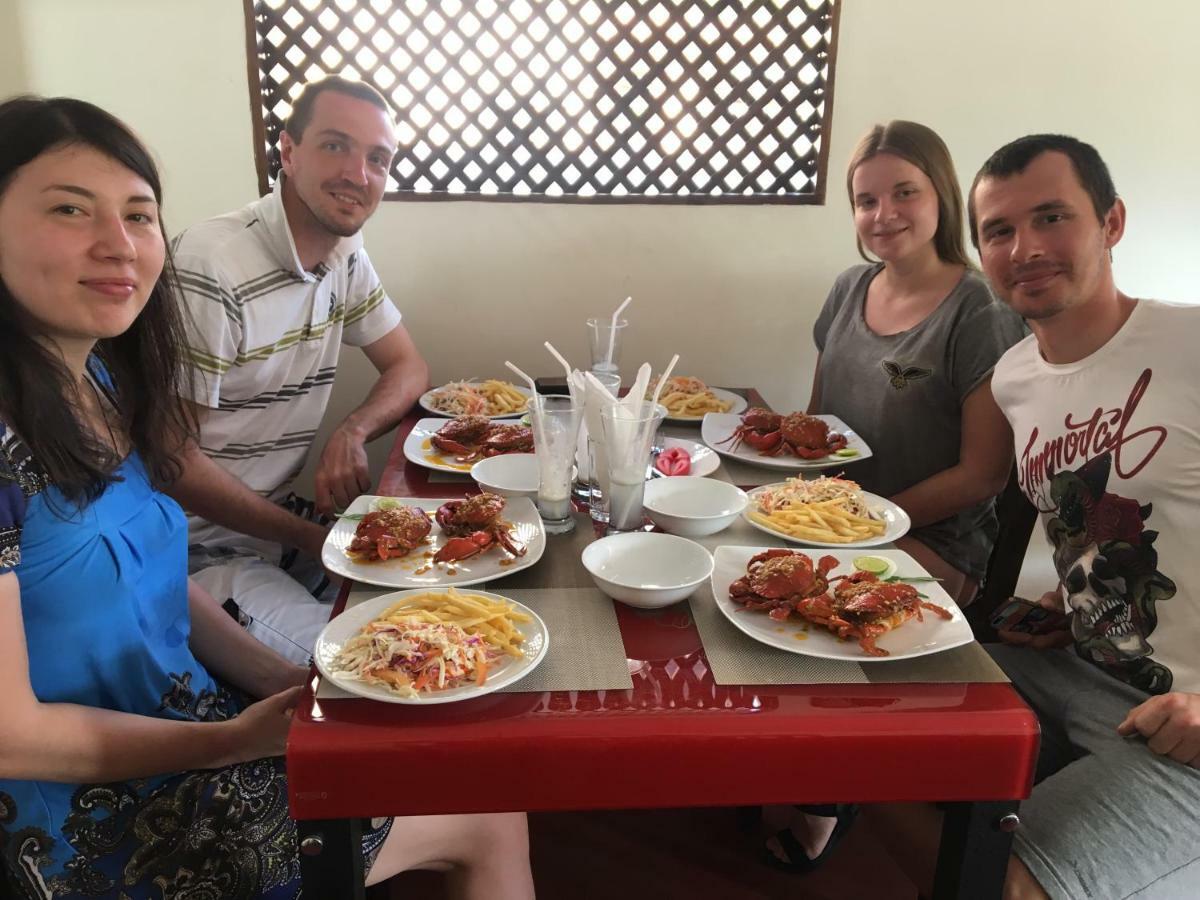 Aa Inn Trincomalee Esterno foto