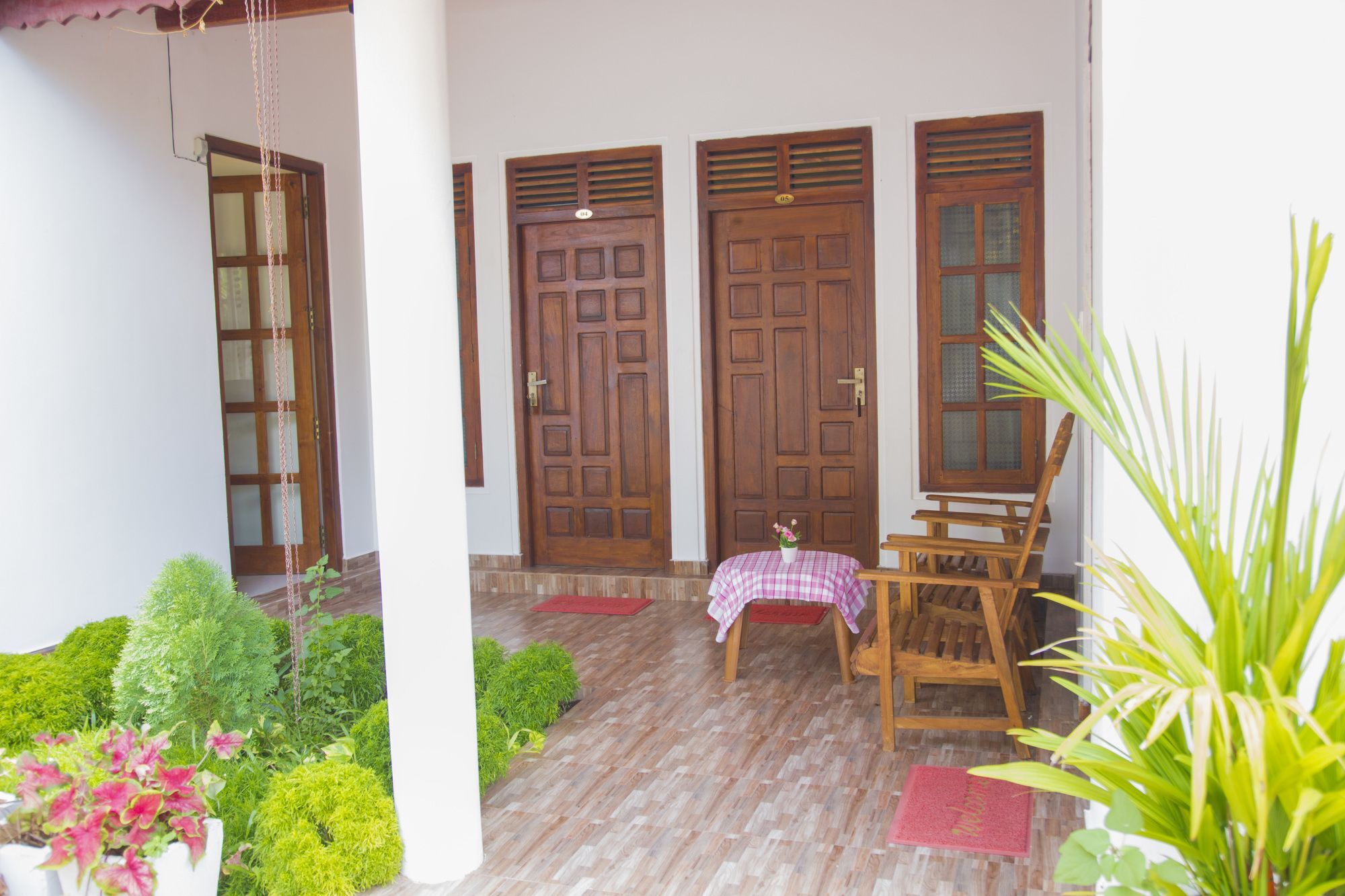 Aa Inn Trincomalee Esterno foto