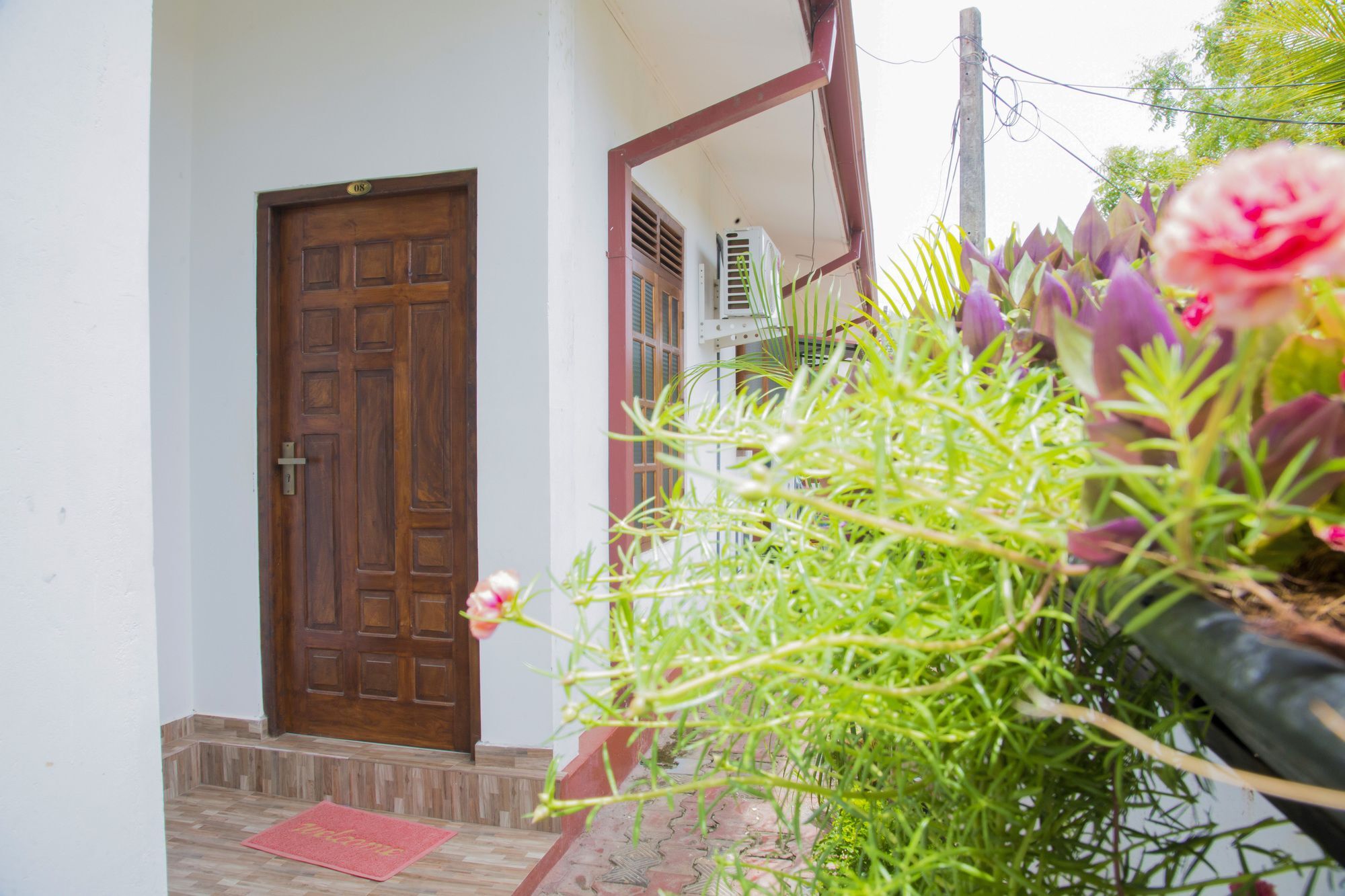 Aa Inn Trincomalee Esterno foto