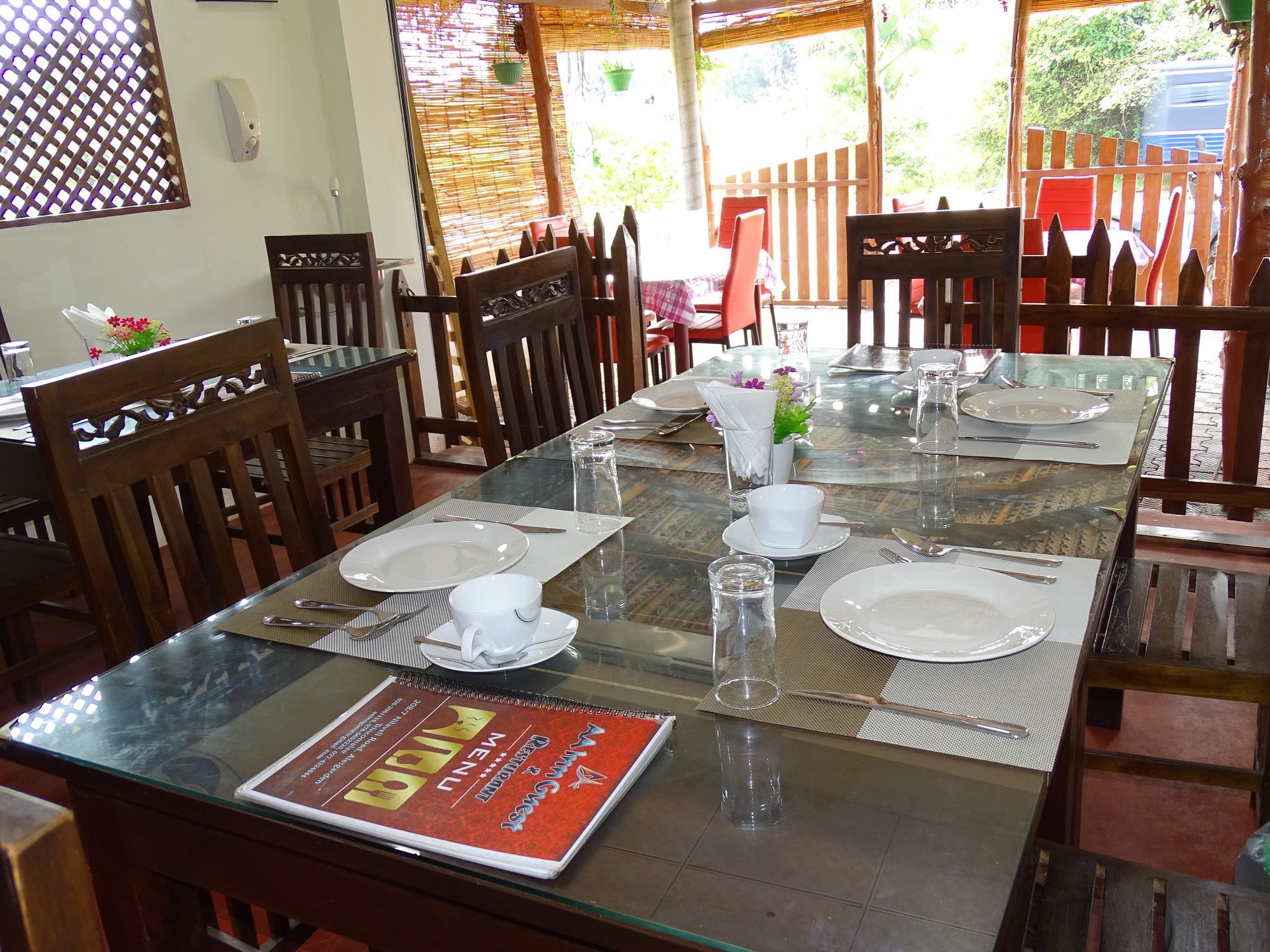 Aa Inn Trincomalee Esterno foto